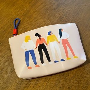 *5/$10!!! Small Ipsy bag